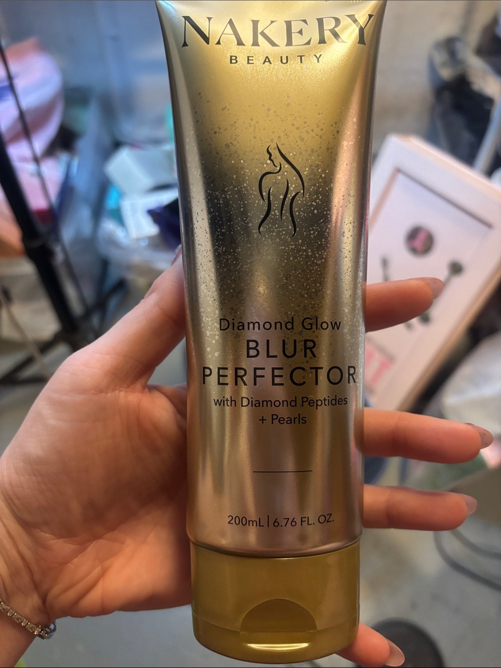 New Nakery Diamond 200 ml Glow Blur Perfector